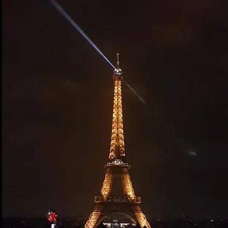 Appartamento Studio Entre Seine Et Trocadero Parigi