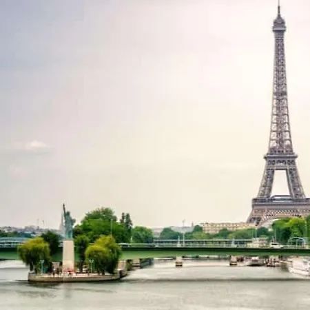 Studio Entre Seine Et Trocadero Appartamento Parigi